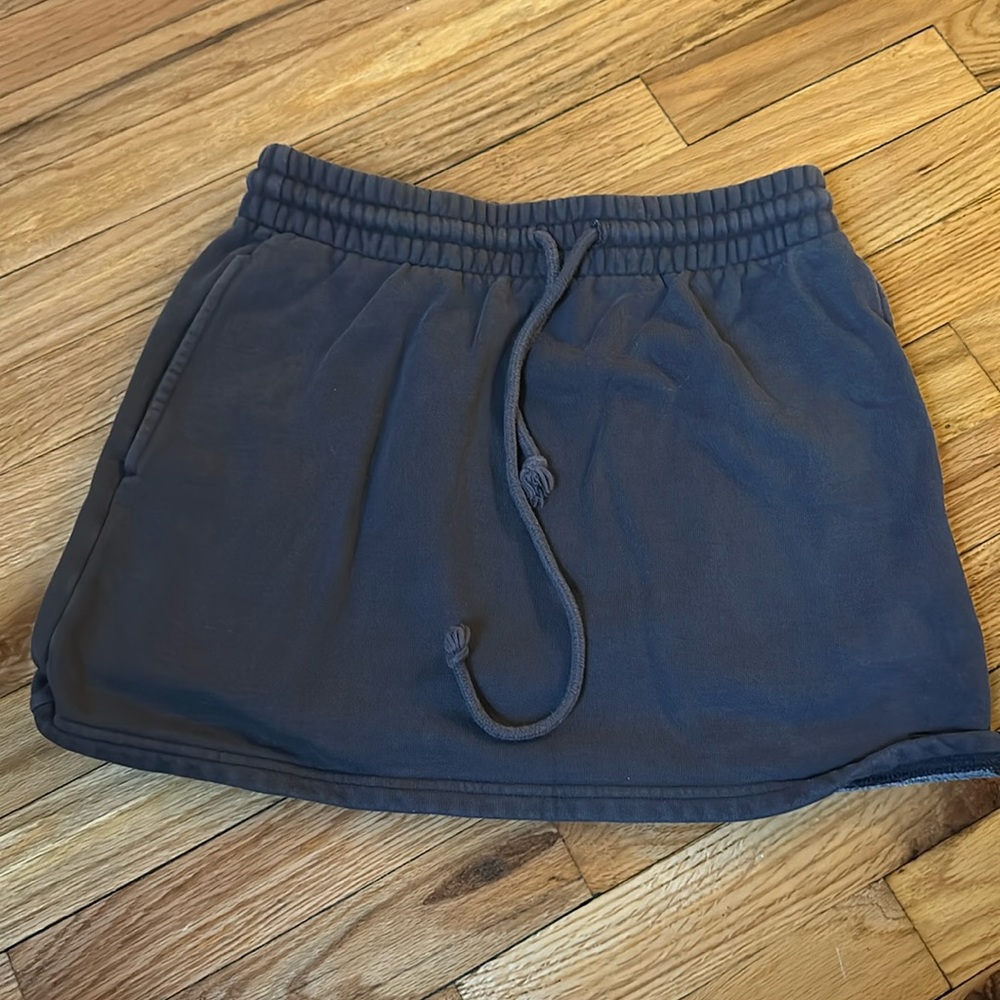 Aritzia fleece skirt